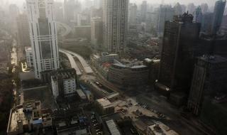 上海外滩隧道车祸